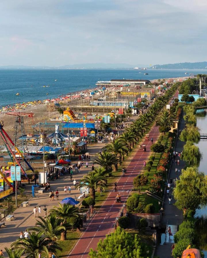 Aparthotel Orbi City Sea View - Special Category Batumi Exteriér fotografie