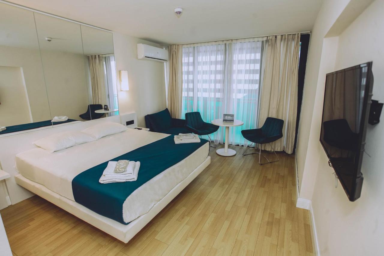 Aparthotel Orbi City Sea View - Special Category Batumi Exteriér fotografie