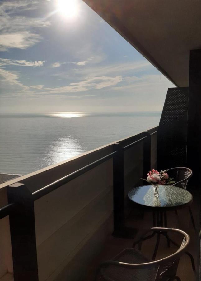 Aparthotel Orbi City Sea View - Special Category Batumi Exteriér fotografie